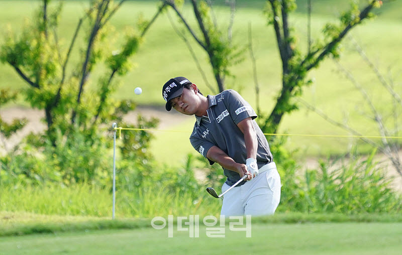 [포토] 옥태훈, 정교한 어프로치