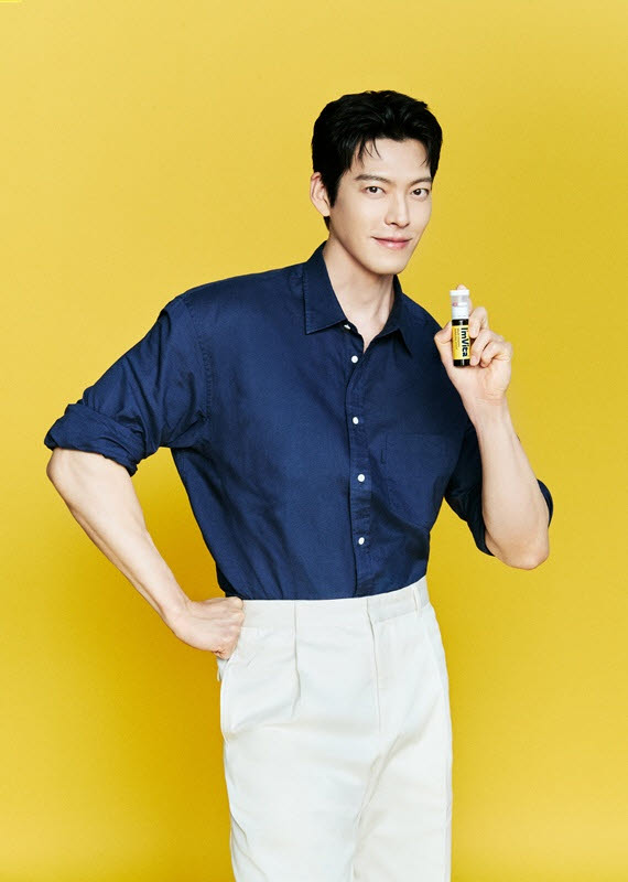아임비타, 김우빈과 함께한 신규 TV 광고 공개… 일상 속 건강 메시지 강화