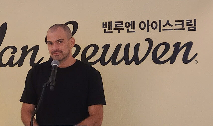 2일 밴루엔의 공동 창업자인 벤 밴루엔 CEO가 한국 시장 진출에 대한 포부를 밝히고 있다. (사진=이데일리 김미경 기자).
