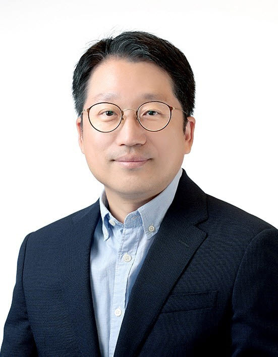 박진성 한양대 신소재공학부 교수. (사진=한양대)
