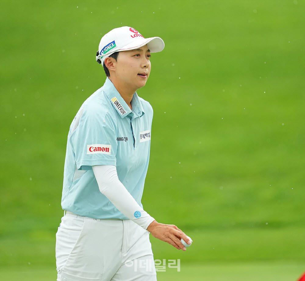 [포토]김효주,파로 마무리하는 첫 홀