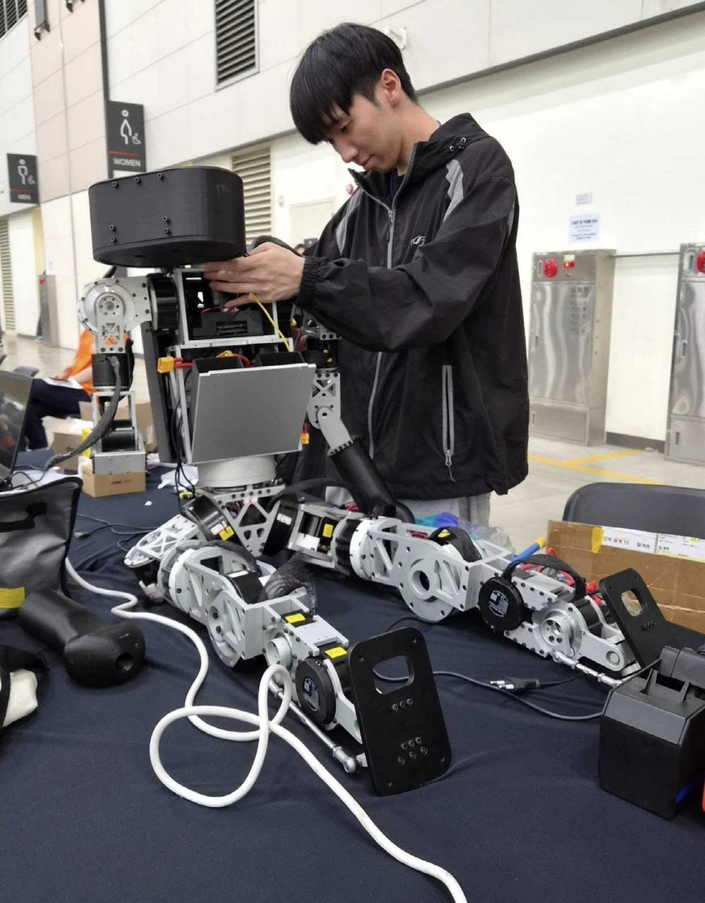 광운대X엑스와이지 휴머노이드 (사진=엑스와이지)