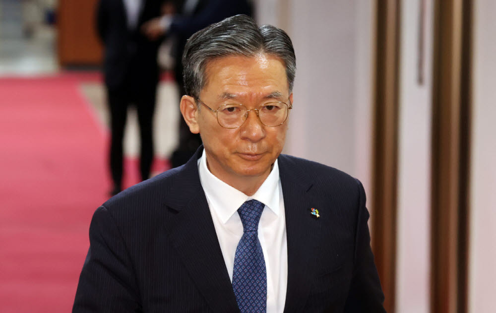 정성호 법무부 장관이 9일 오전 서울 종로구 세종대로 정부서울청사에서 열린 국무회의에 참석하고 있다. (사진=뉴스1)