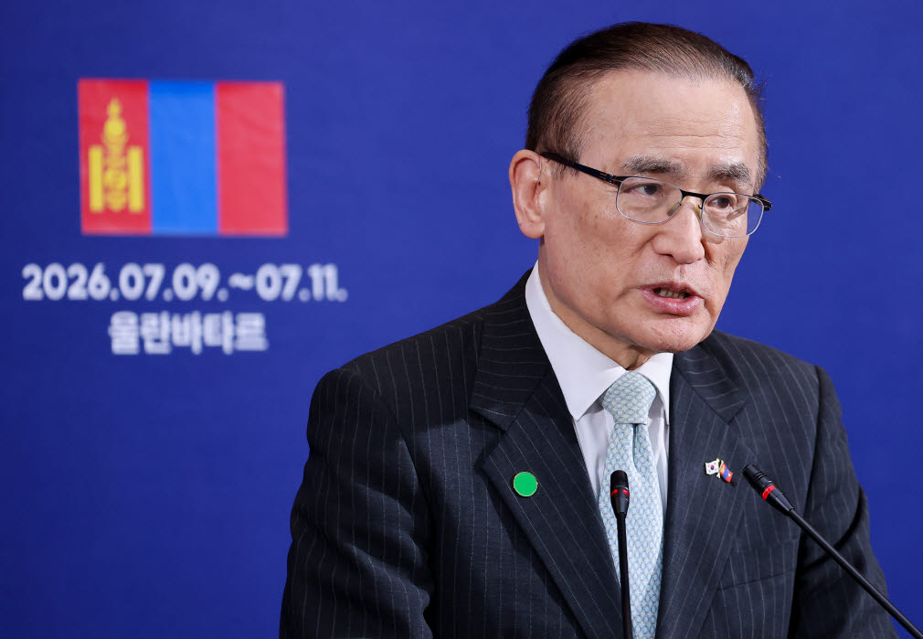 위성락 국가안보실장이 9일(현지시간) 몽골 울란바타르의 한국 기자단 프레스센터에서 이재명 대통령 몽골 국빈 방문 관련 브리핑을 하고 있다.(사진=연합뉴스)