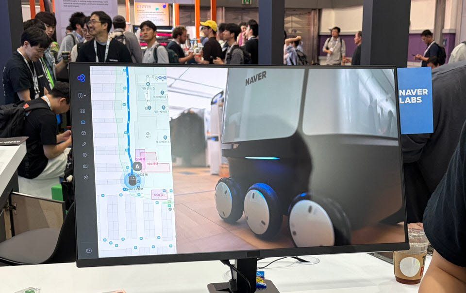네이버 ICML 2026 부스 전경. 월드모델·피지컬 AI 관련 연구 ‘서울 월드 모델’ (사진=신영빈 기자)