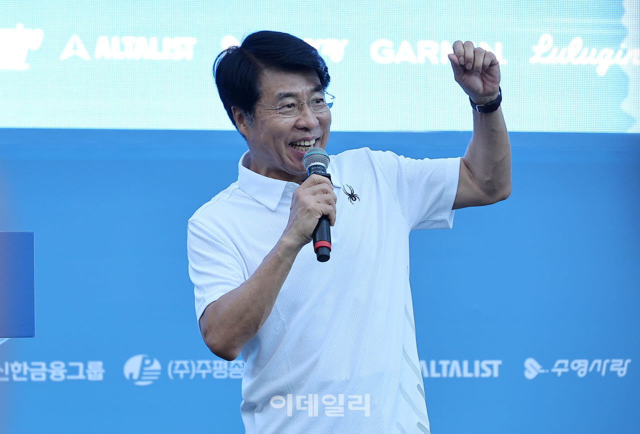 축사하는 서강석 송파구청장