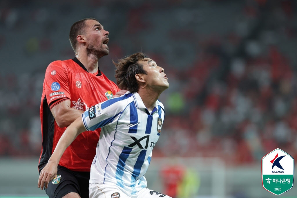 FC서울과 강원FC의 경기 모습. 사진=한국프로축구연맹