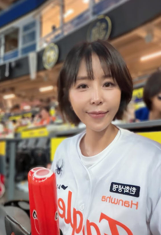 신지(사진=신지 SNS)