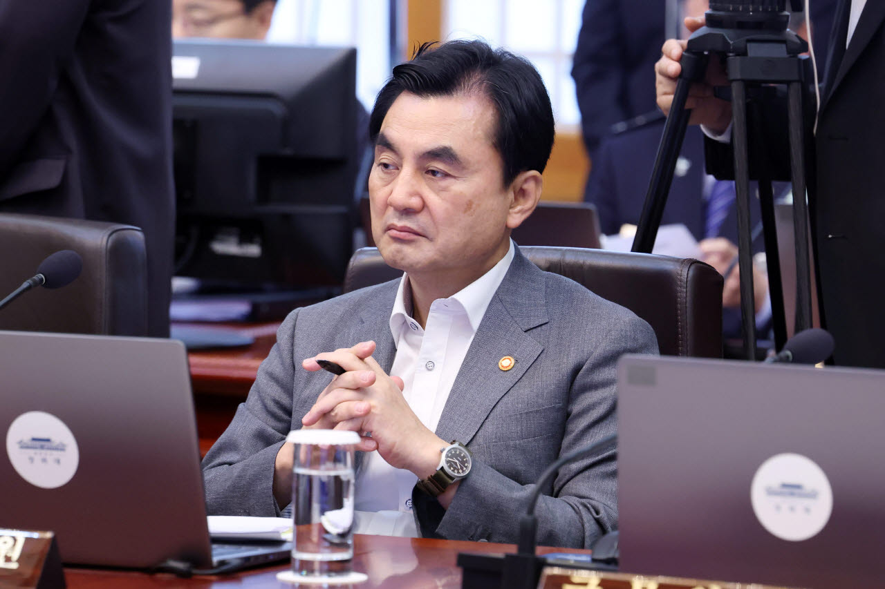 안규백 국방부 장관이 지난 14일 청와대에서 이재명 대통령 주재로 열린 국무회의에 참석해 있다. (사진=연합뉴스)