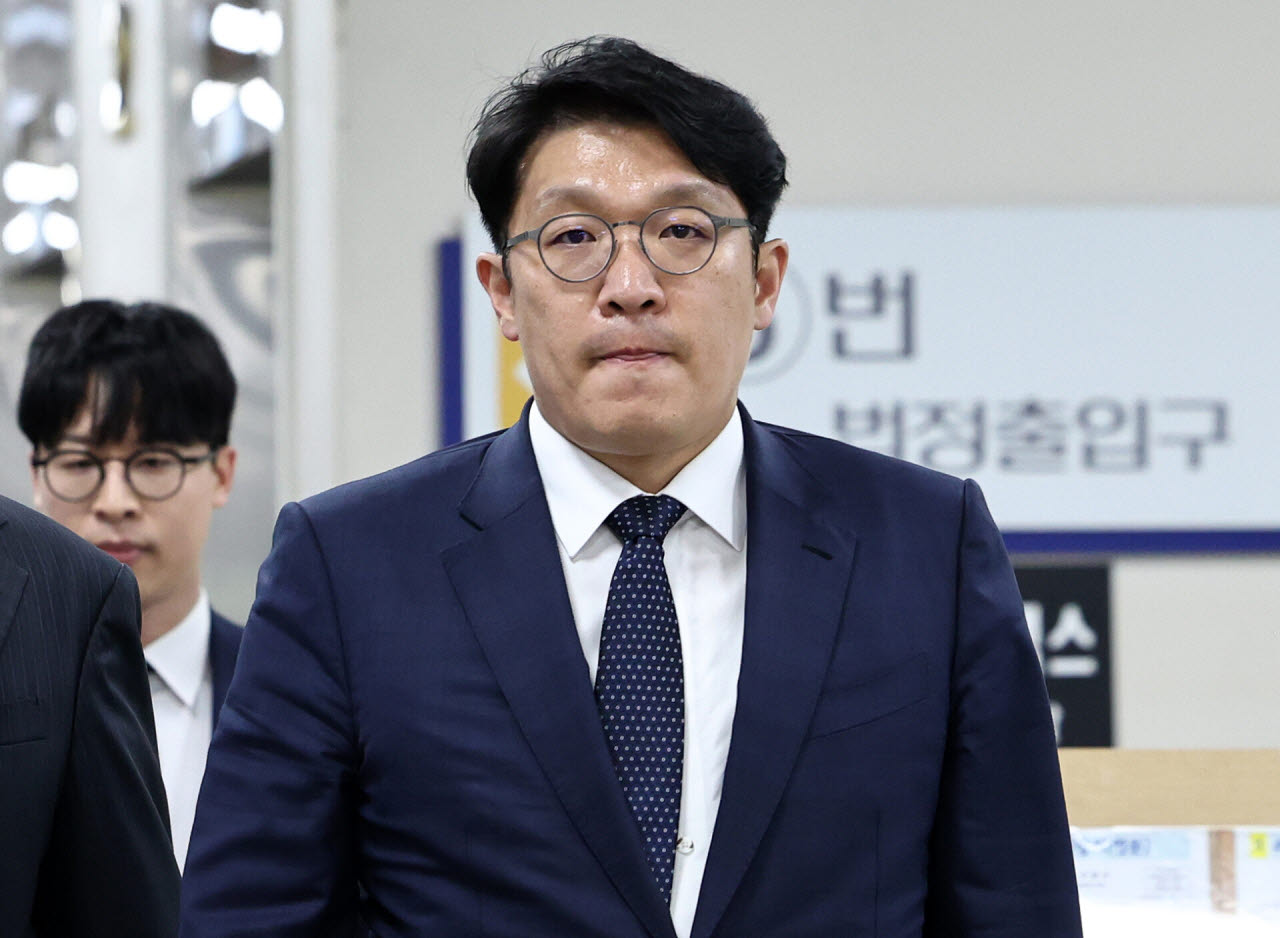 김상민 전 부장검사가 지난 5월 서울 서초구 서울고법에서 열린 항소심 선고 공판에 출석하고 있다.(사진=뉴스1)