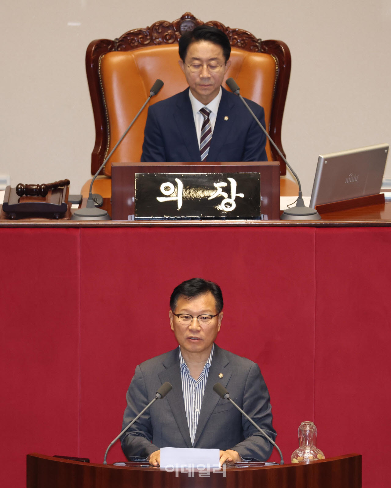 [포토]이양수 정보위원장, '당선 인사'
