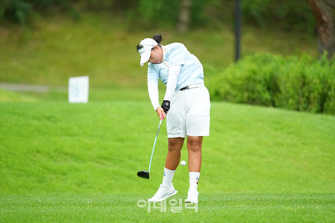 [포토]김채원,날카로운 임팩트