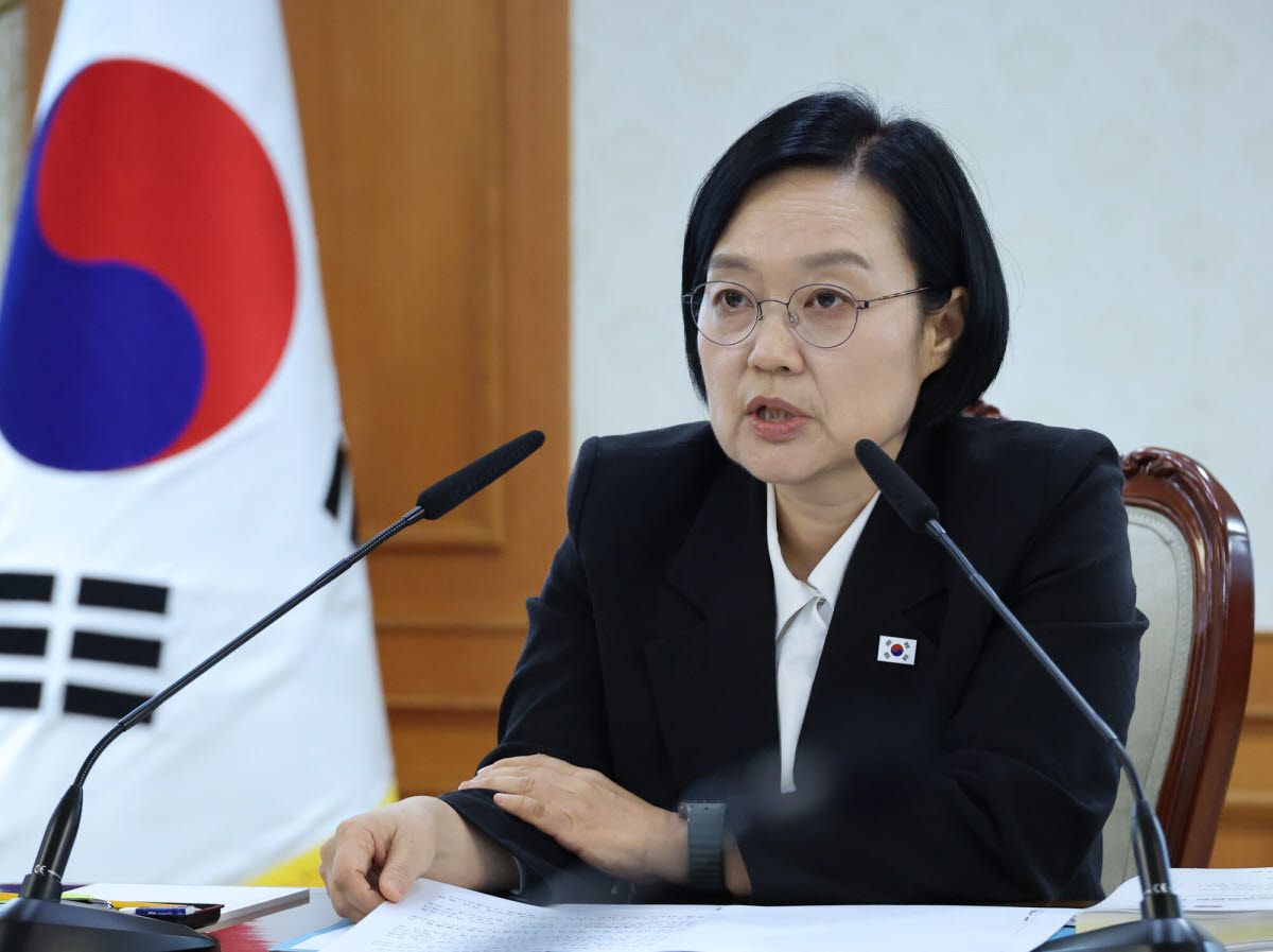 한성숙 국무총리가 23일 서울 종로구 정부서울청사에서 열린 제58차 국제개발협력위원회 회의에서 발언하고 있다. (사진=연합뉴스)