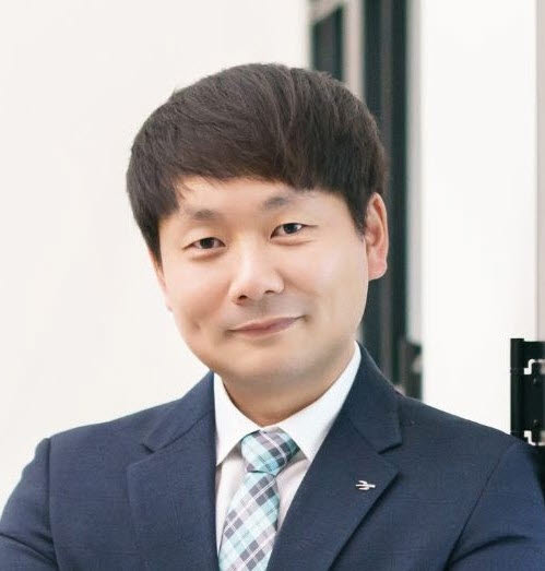 진호 울산과학기술원(UNIST) 화학과 교수. 사진=UNIST