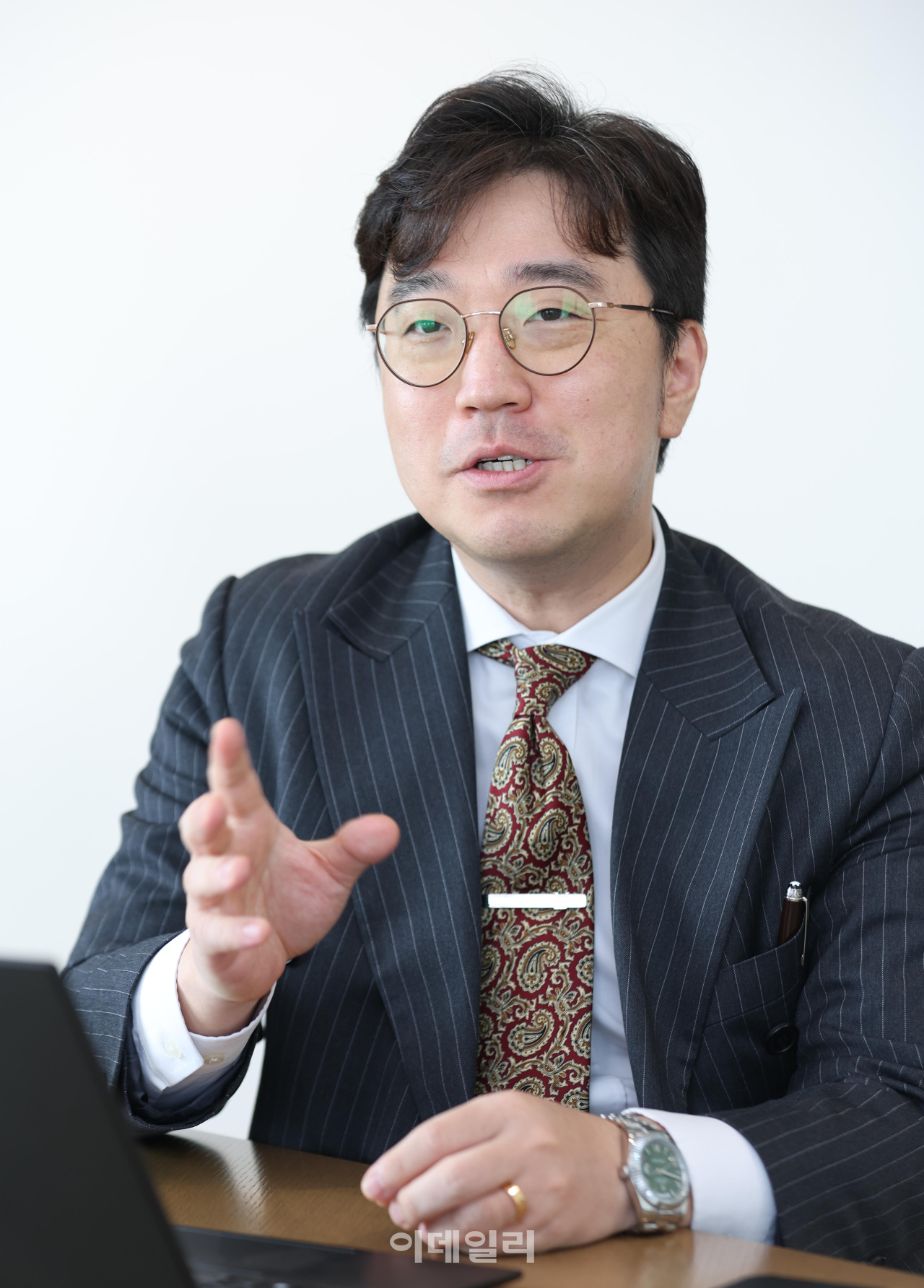 법무법인 지평 안중성 변호사가 이데일리와 인터뷰를 하고 있다. [사진=이데일리 노진환 기자]