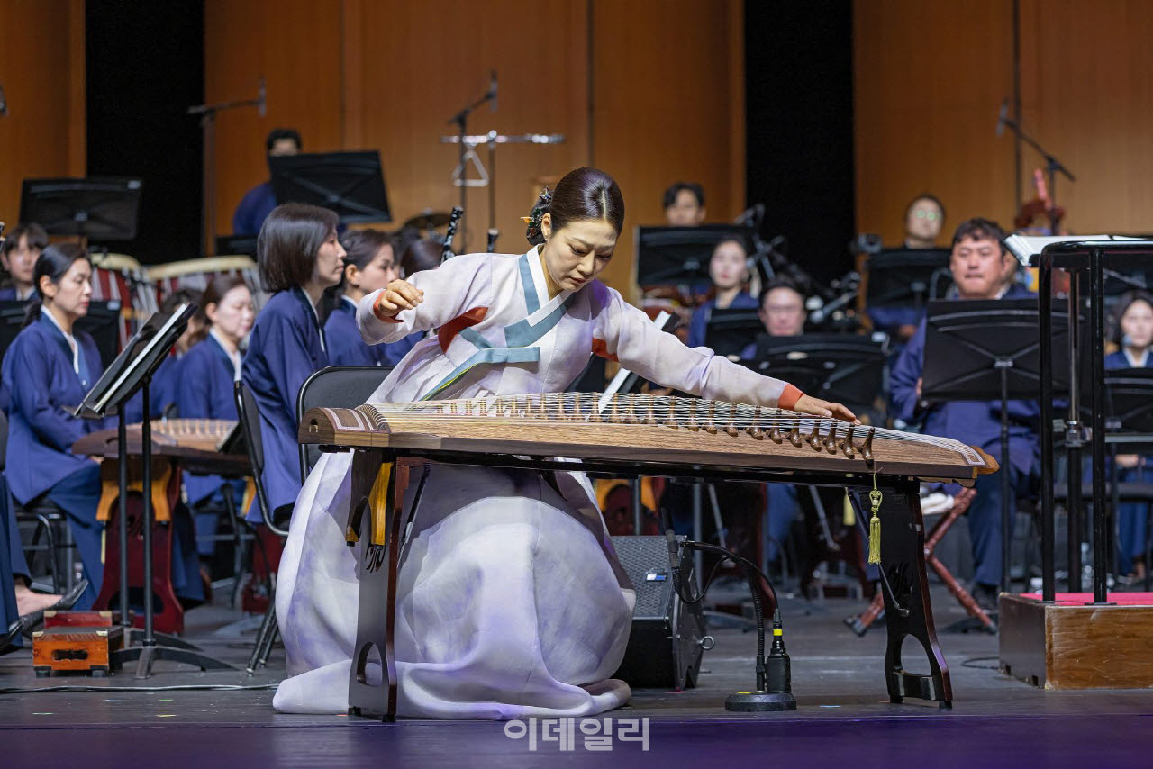 국립국악원 창작악단 ‘작곡가 시리즈 Ⅴ 이건용’ 공연 장면. (사진=국립국악원)