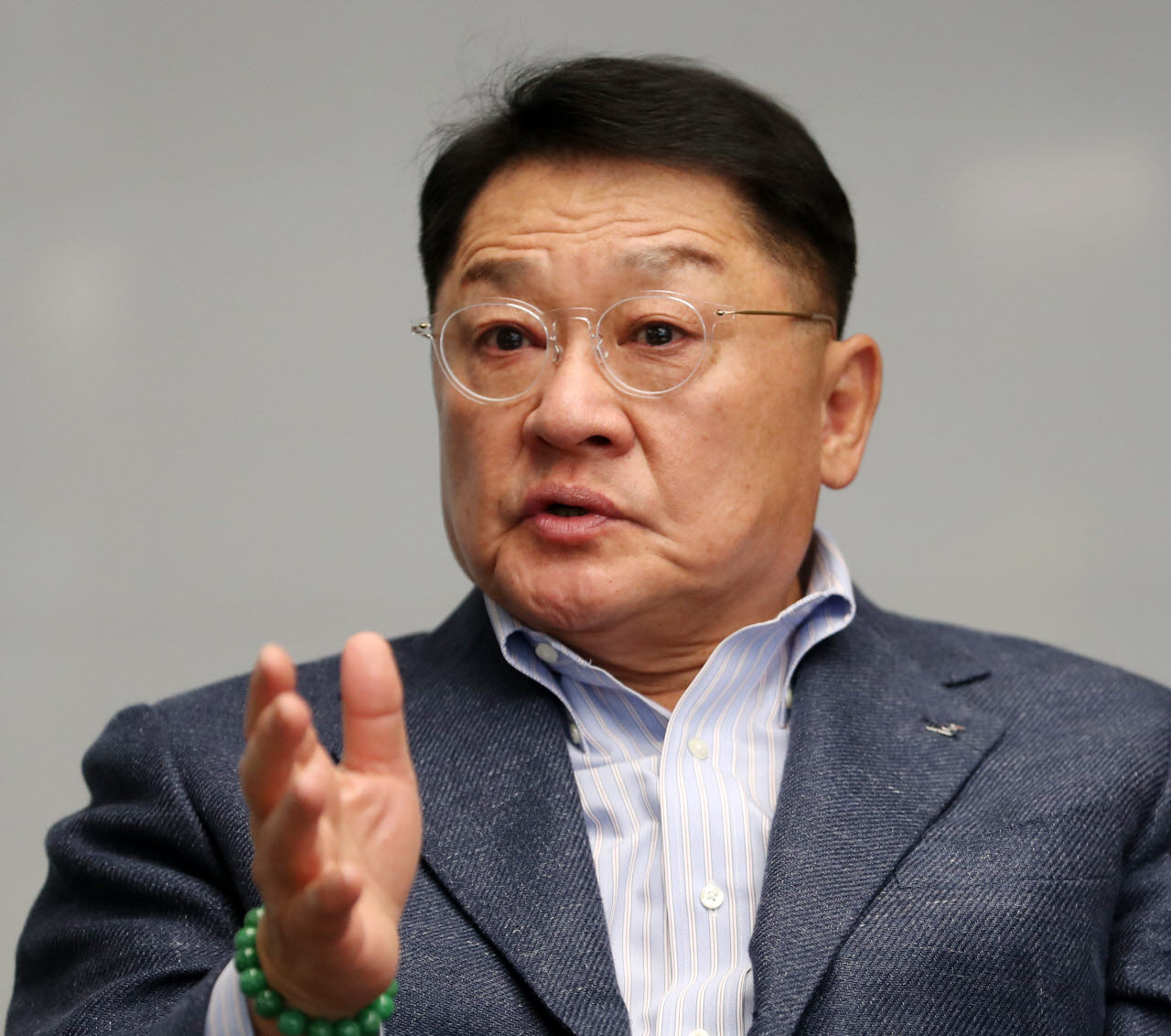 사실 그는 건강에 적신호가 켜져 두번의 큰 수술을 이겨냈다. 
