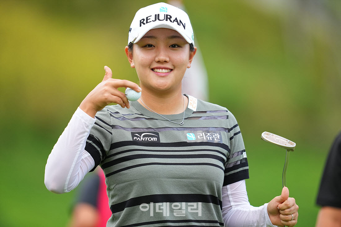 [포토]조혜림,미소 홀아웃