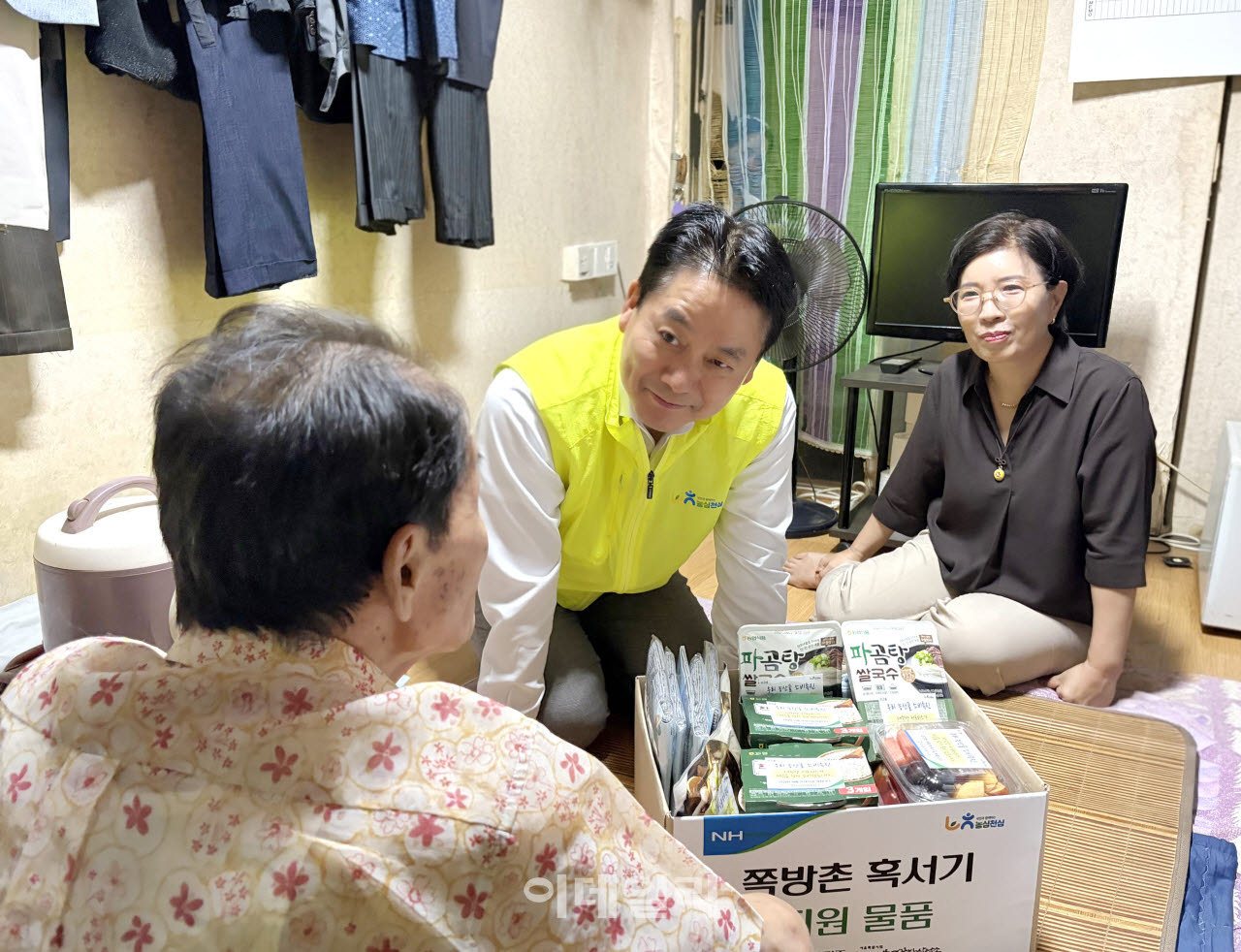 [포토] 쪽방촌 나눔활동하는 김주양 농업경제대표