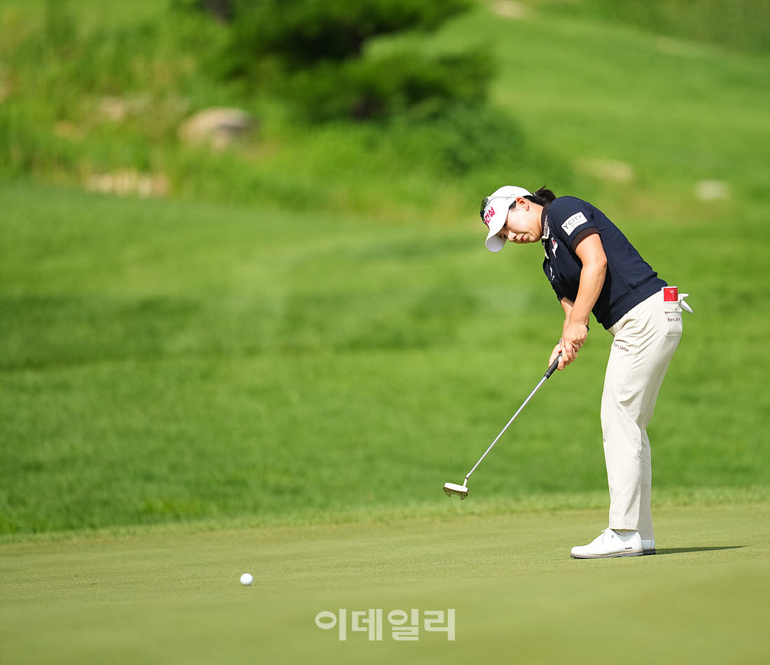 [포토]홍지원,먼거리 버디 도전