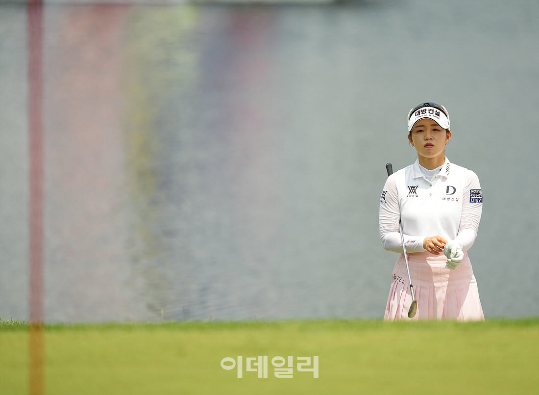 [포토]임진영,칩인 버디를 노린다