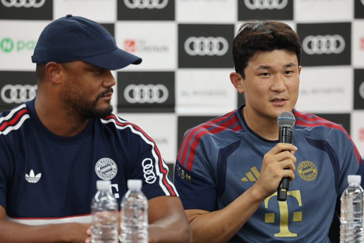 '아우디 풋볼 써밋 2026 제주SK FC vs FC 바이에른 뮌헨' 경기를 하루 앞둔 3일 서귀포시 제주월드컵경기장에서 열린 공식 기자회견에서 FC 바이에른 뮌헨의 김민재가 질문에 답하고 있다. 사진=연합뉴스