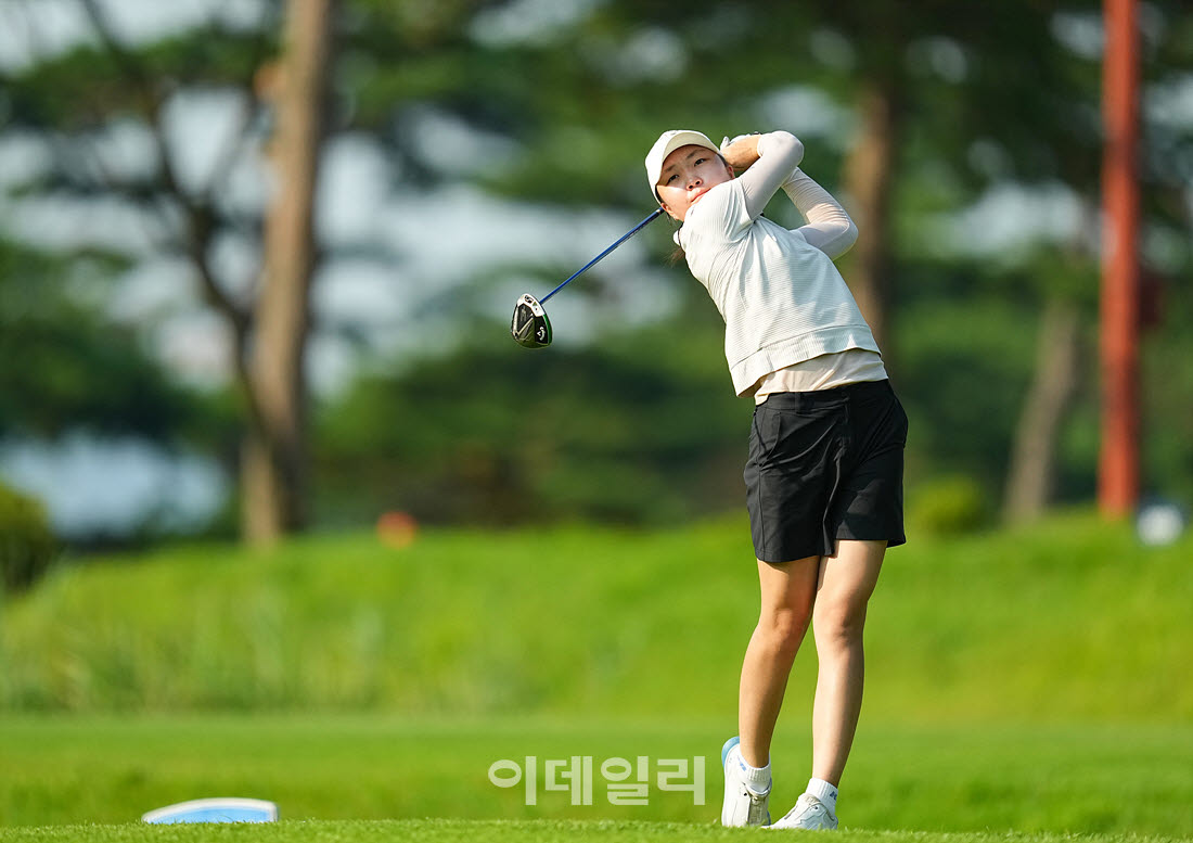 [포토]심소희,첫 홀 버디를 향하여