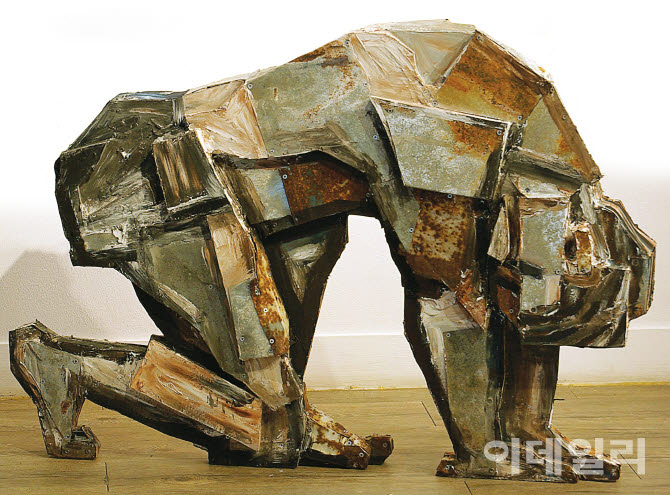 김진열 ‘출발선’(2011 사진=김달진미술자료박물관)