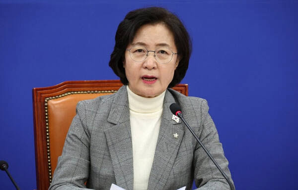 경기도 재정난이 복지 탓?…추미애
