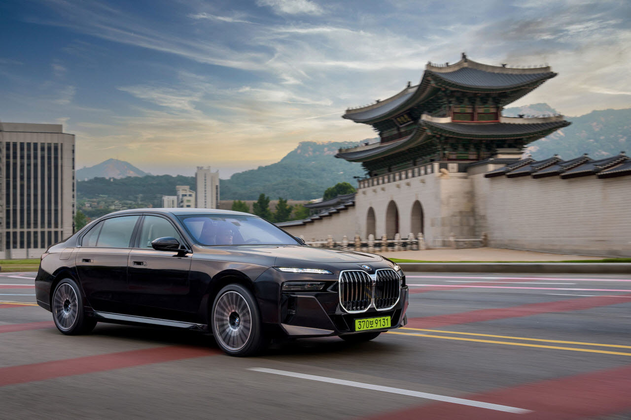 BMW 7시리즈 네로 루쏘 에디션. (사진=BMW코리아)