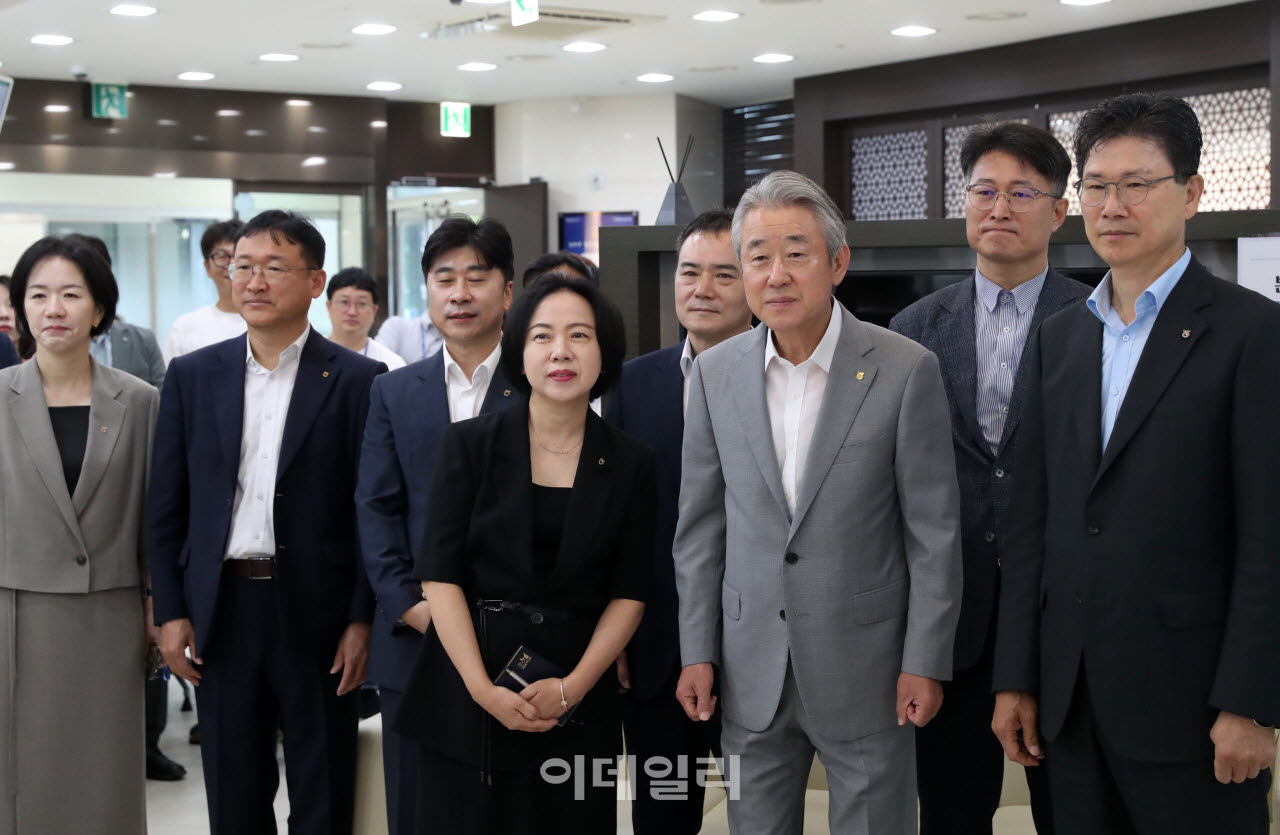 [포토] 농협은행, 'NH농심천심 예·적금' 출시 행사