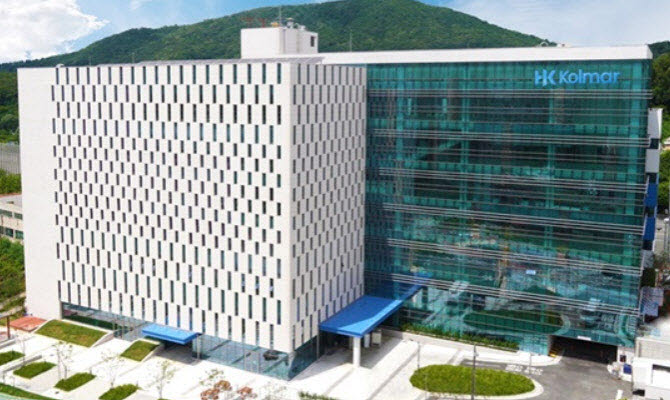 한국콜마, 2분기 실적 서프라이즈에 20%대 '껑충' [특징주]