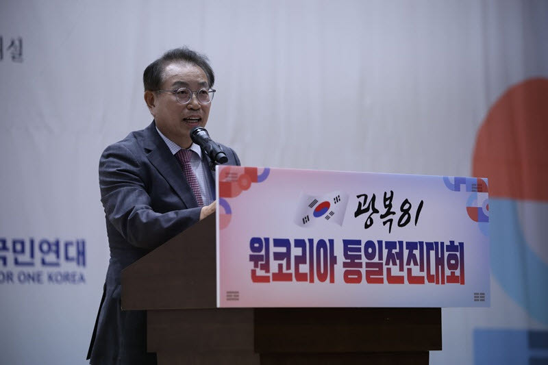 장만순 일천만이산가족위원회 위원장