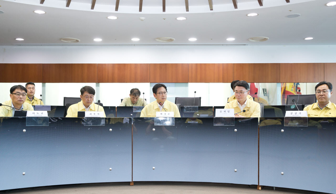 배경훈 부총리 겸 과학기술정보통신부 장관이 12일 오후 서울 중구 서울중앙우체국 스카이홀에서 열린 '2026 을지연습 준비보고회의' 에서 당부말을 하고 있다. (사진=과학기술정보통신부)