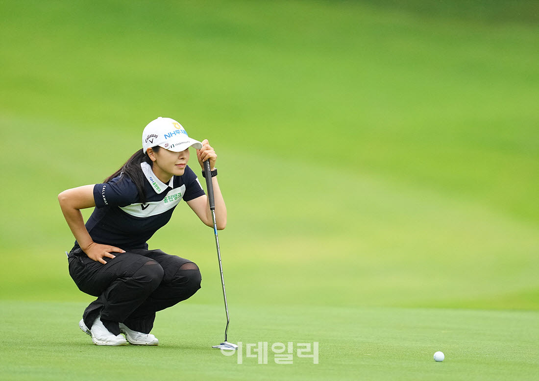 [포토]이가영,버디 노리는 시선