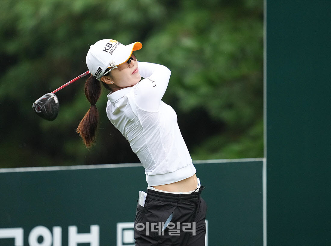 [포토]안송이,강력하게 올라간다