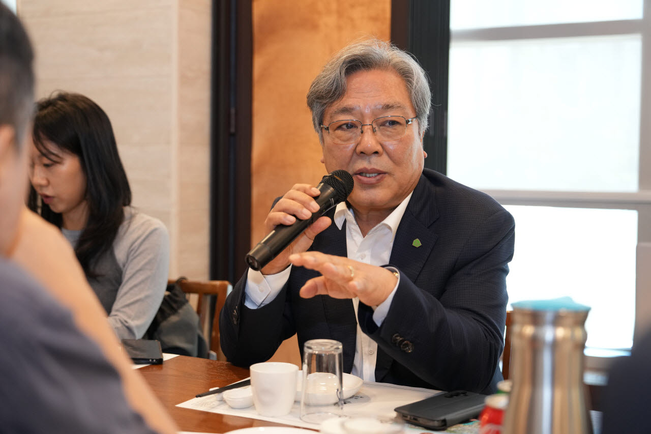 나경균 새만금개발공사 사장이 18일 세종시에서 열린 국토부 출입기자단 간담회에서 발언하고 있다. (사진=새만금개발공사)
