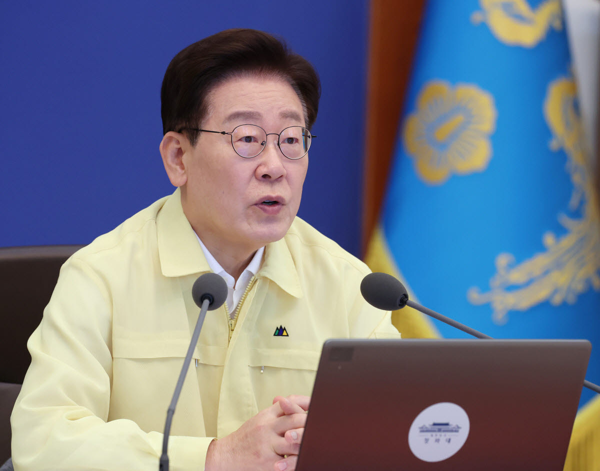 이재명 대통령이 18일 청와대에서 열린 제1회 을지국무회의에서 발언하고 있다.(사진=연합뉴스)