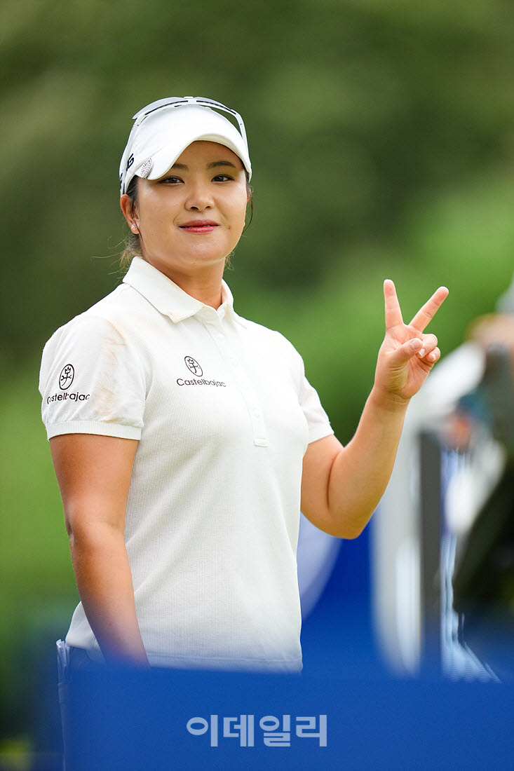 [이데일리 골프IN(포천)=조원범 기자]몽베르CC에서 열린 메디힐 한국일보 챔피언십 1번홀에서 유서연이 경기를 치르고 있다.