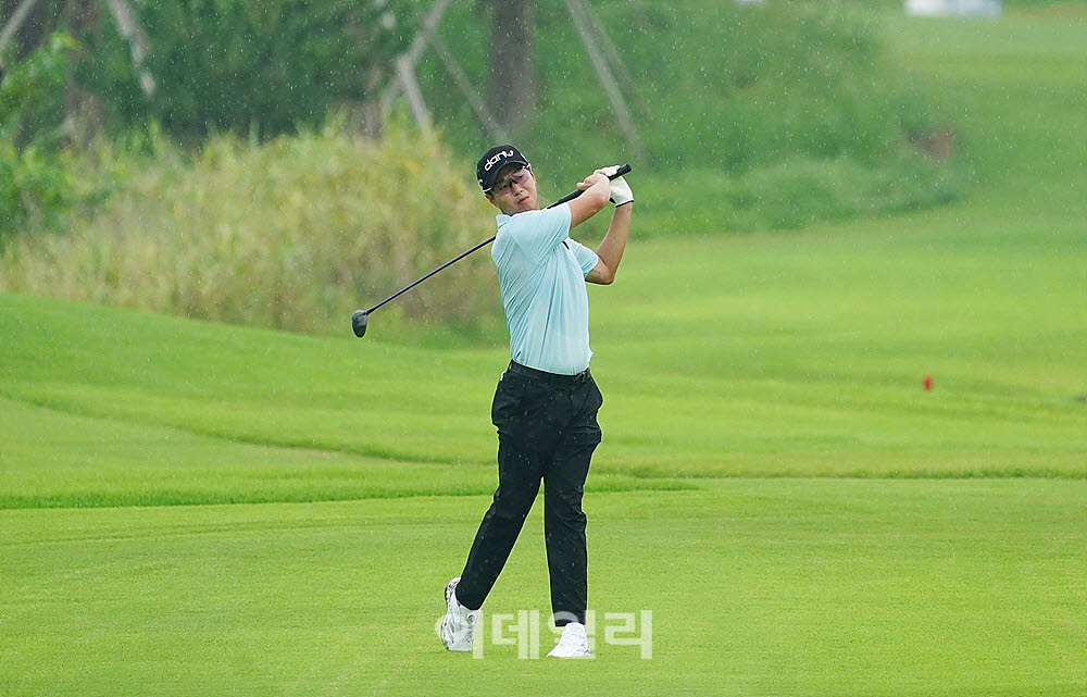 [포토] 이창우, 후반기 첫 대회 시작