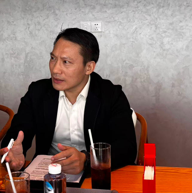 아킨 리 CATL 부사장이 지난 18일 푸젠성 닝더시 본사에서 인터뷰하고 있다. (사진=이데일리 이명철 특파원)