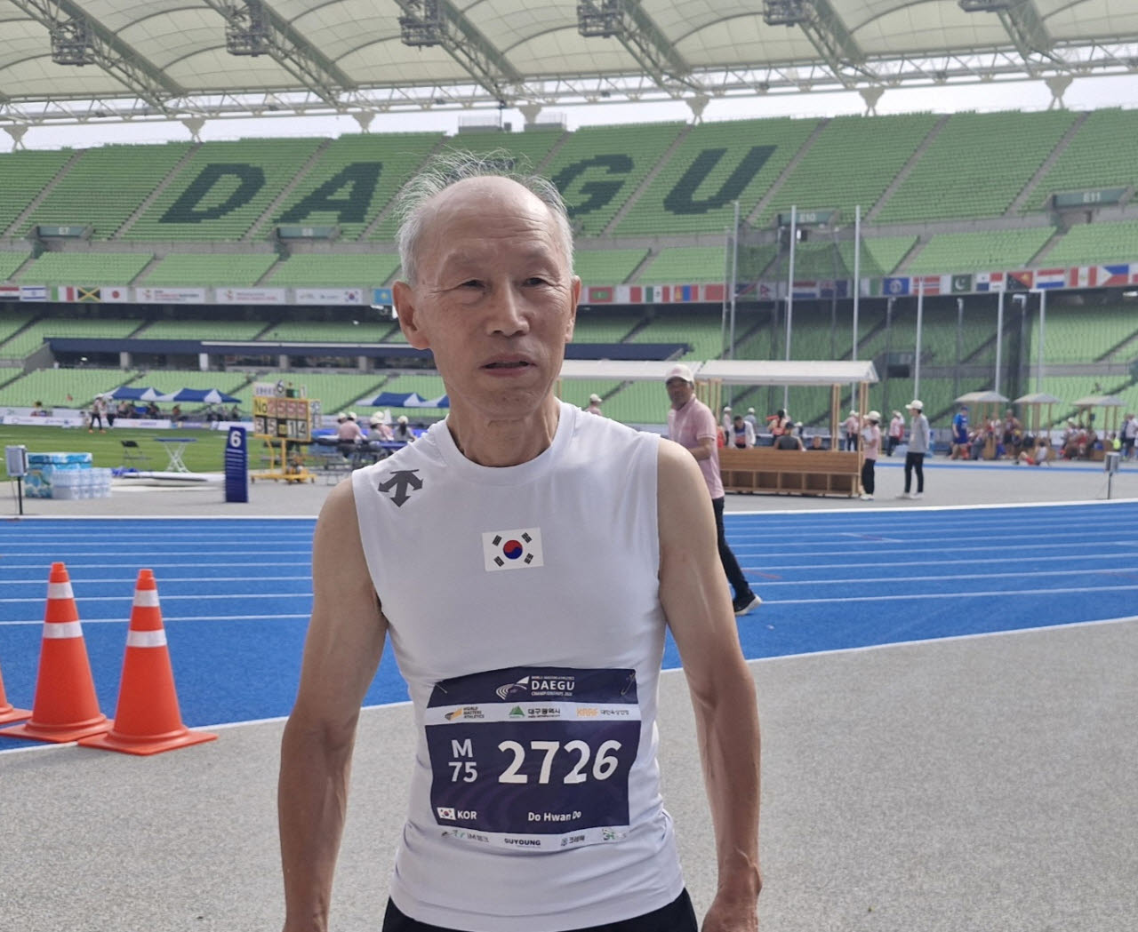 대구스타디움에서 진행된 세계마스터즈육상경기대회 M75 100m 부문 준결승에 진출한 도도환 선수.(사진=대구시)