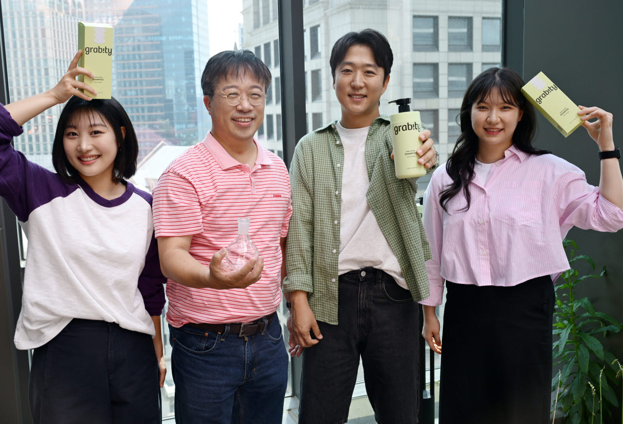 'S4 연구진'.(사진=폴리페놀팩토리)