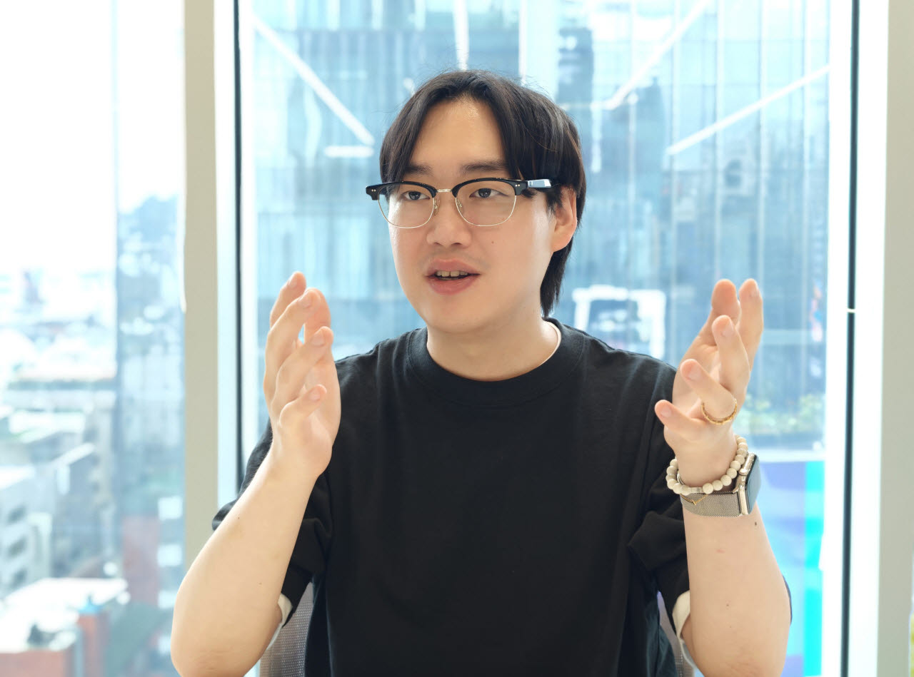 김진우 라이너 대표가 지난달 27일 서울 동교동 라이너 오피스에서 이데일리와 인터뷰를 하고 있다. (사진=한광범 기자)