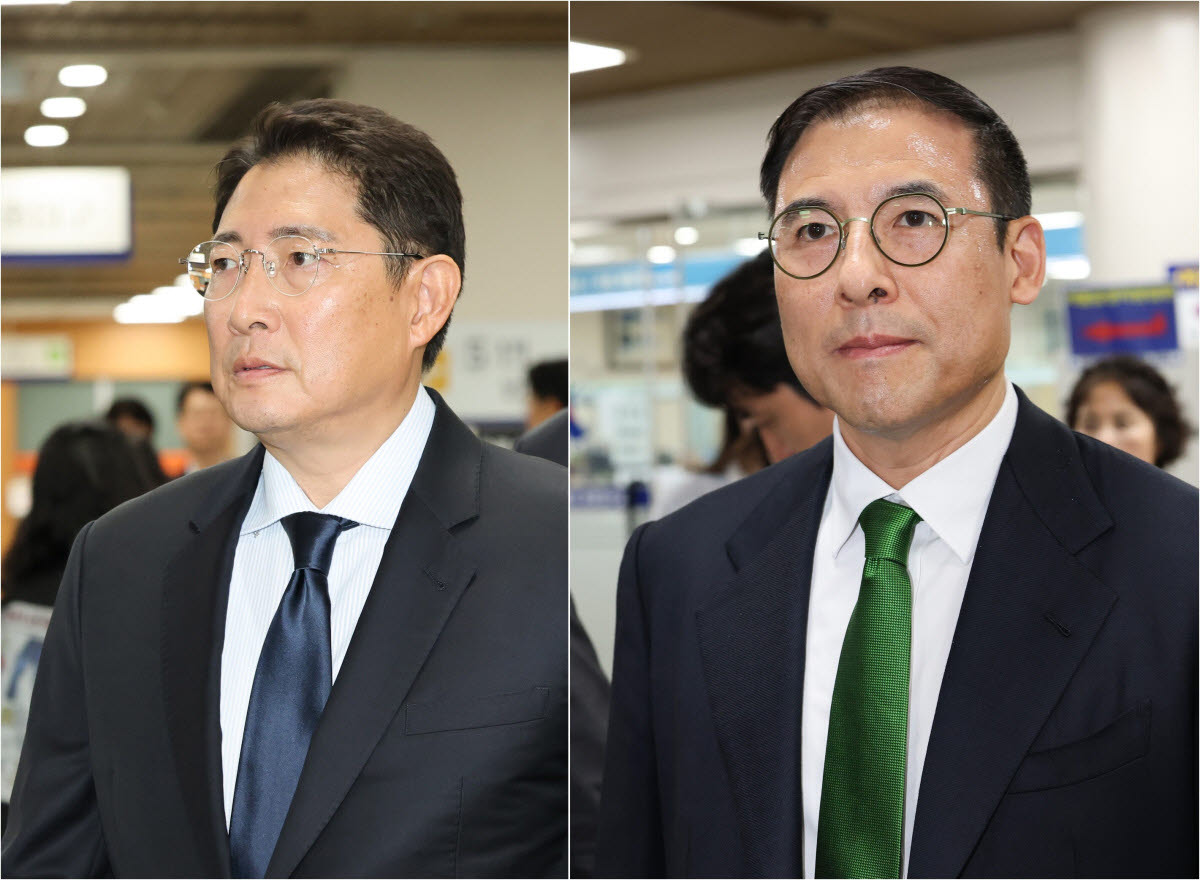 조현준(왼쪽) 효성그룹 회장과 조현문 전 효성그룹 부사장.(사진=연합뉴스)