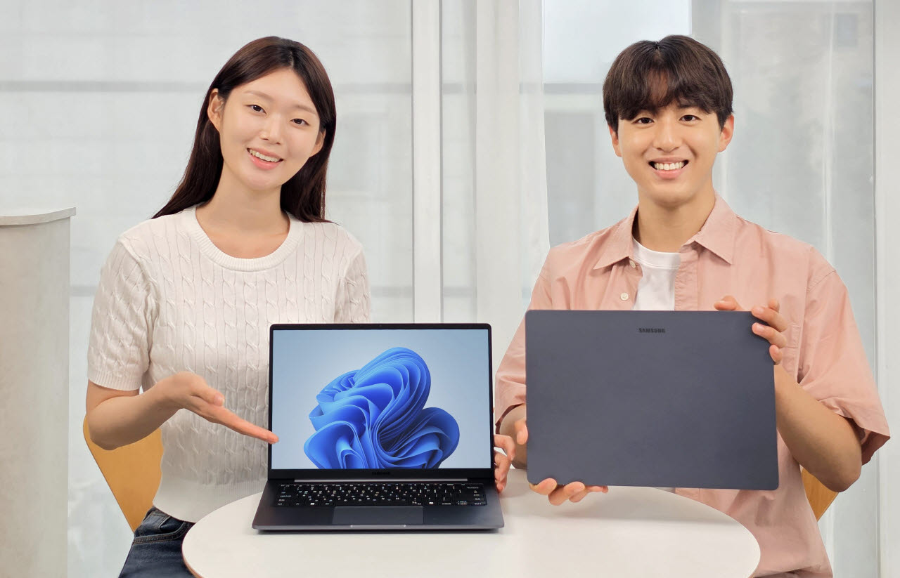 삼성전자가 일상 속 필요한 기능과 성능을 갖춘 '뉴 갤럭시 북6'를 1일 국내 출시한다. (사진=삼성전자)
