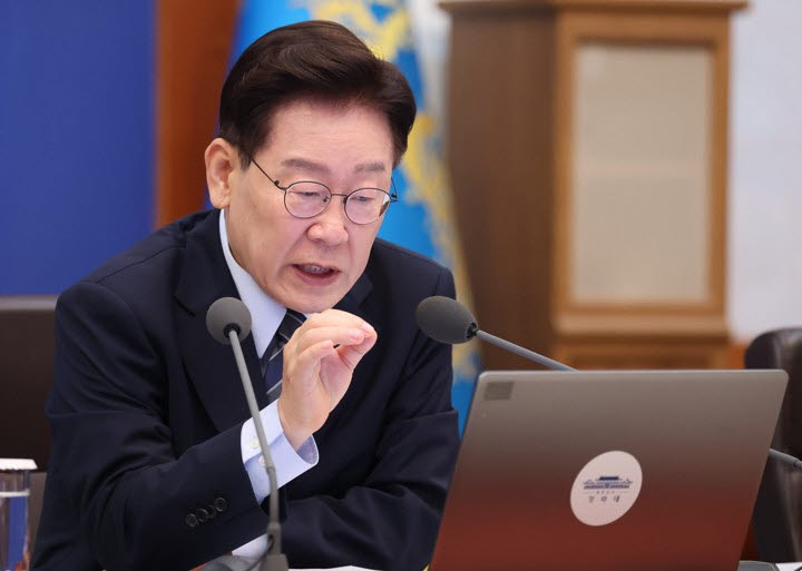 재명 대통령이 1일 청와대에서 열린 국무회의에서 발언하고 있다. (사진=연합뉴스)