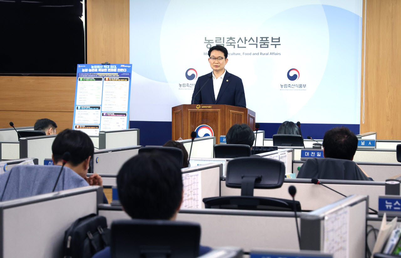 김종구 농림축산식품부 차관이 정부세종청사에서 2027년 농림축산식품부의 정부 예산안을 발표하고 있다. (사진=농림축산식품부)