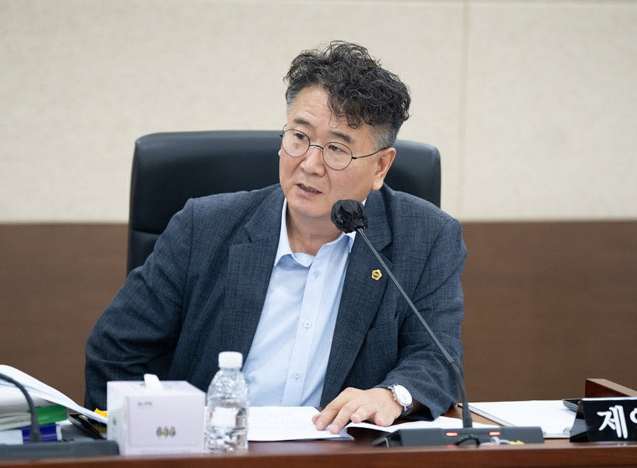 이순학 인천시의회 부의장. (사진 = 인천시의회 제공)