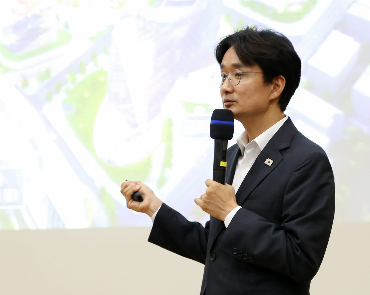 서준오 노원구청장이 3일 민선9기 노원비전 설명회에서 구정 비전에 대해 설명하고 있다. (사진=노원구)